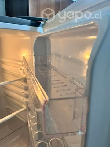 Refrigerador usado marca daewoo