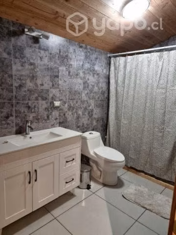 Parcela con casa a orilla de río tolten