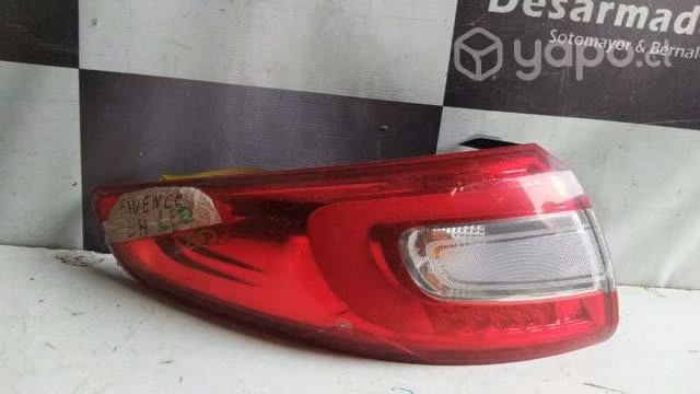 Foco trasero fluence lh 1.3