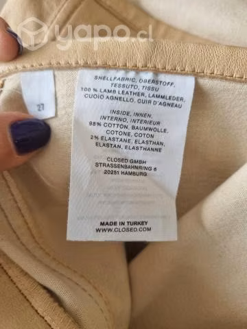 pantalón de cuero
