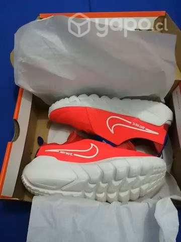 Zapatilla nike flex runner 2, talla 5Y (23.5 cm) - Imagen 4