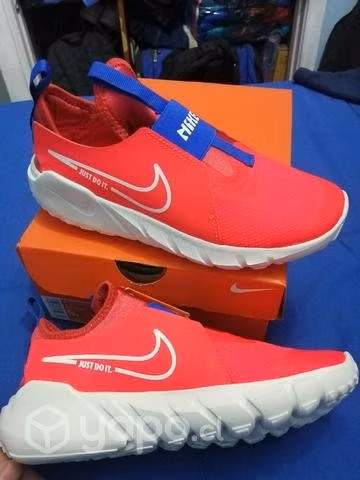 Zapatilla nike flex runner 2, talla 5Y (23.5 cm) - Imagen 3