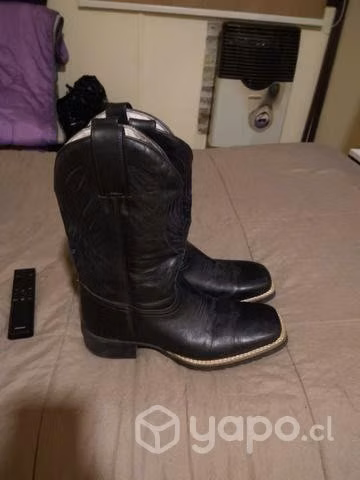 botas de hombre nuevas