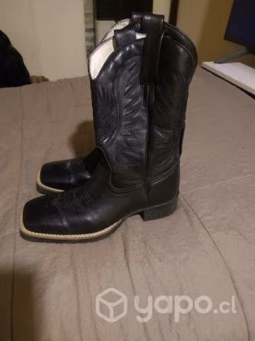 botas de hombre nuevas