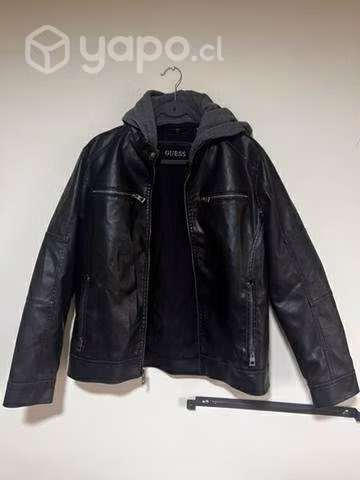 Chaqueta de cuero marca guess