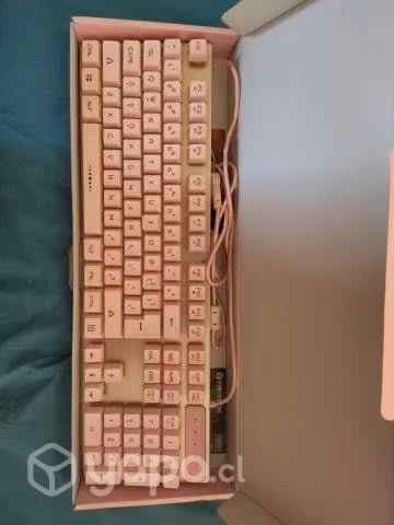 Teclado Fantech gamer version Sakura