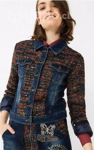 Chaqueta Desigual. Talla 38