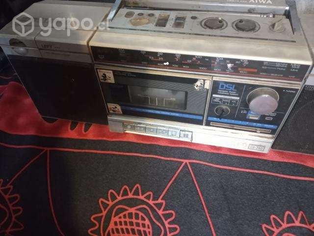 Radio cassette antiguo - Imagen 2