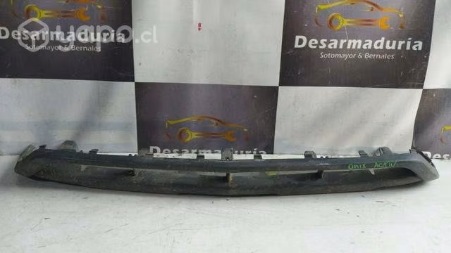 Moldura parachoque onix activ 2.0