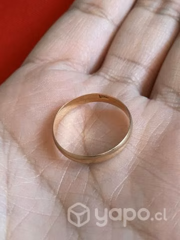 Anillo de oro 18k