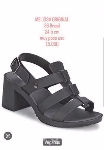 Sandalia marca Melissa