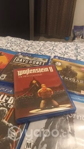 Consola PS4 PRO y juegos