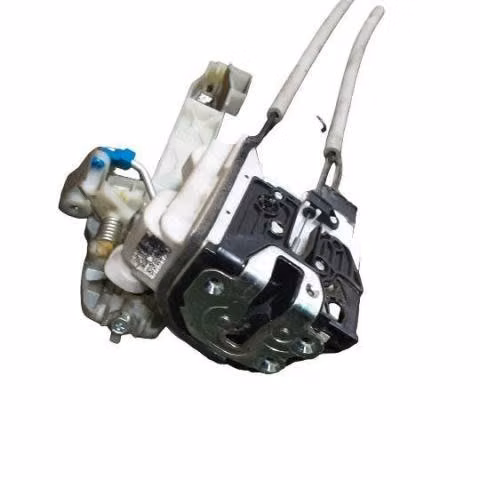 Chapa de puerta delantera izquierda kia rio 4 ex 2