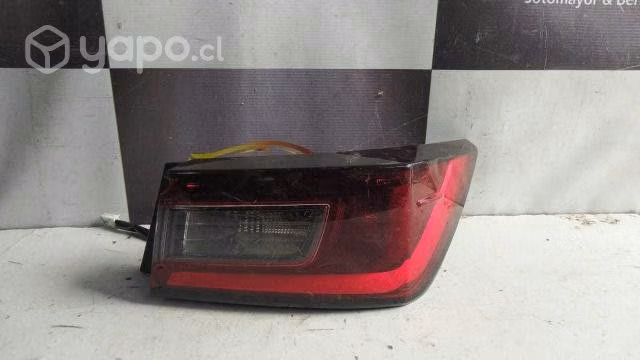 Foco trasero Yaris 2023 Rh 2.0