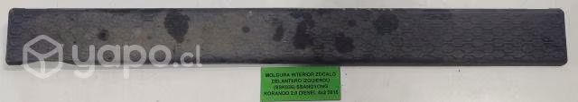 Moldura Interior Zócalo Delantero Izquierdo (SSK03