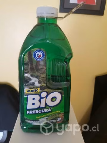 Detergente líquido