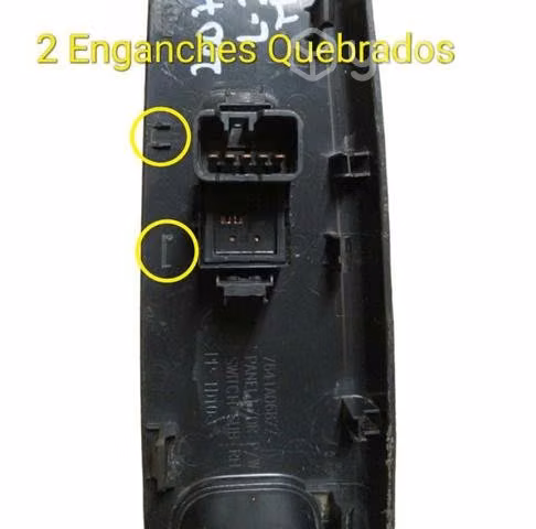 Botonera Alzavidrio Delant Der Mitsubishi New L200 - Imagen 4