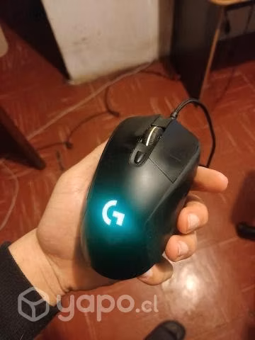 Mouse gamer + mousepad Logitech