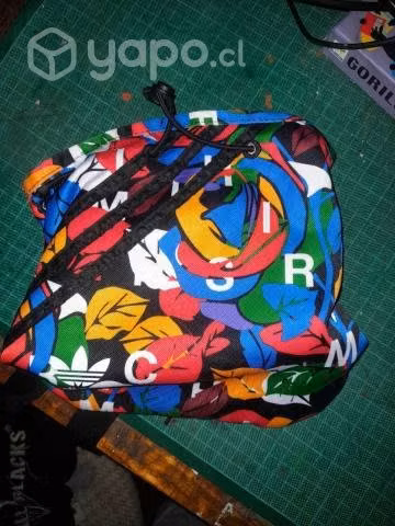 Mochila Mini Bucket Multicolor Adidas - Imagen 2