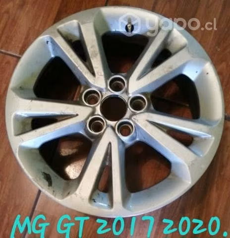 Llanta MG GT 2017 2020 original usada leve detalle