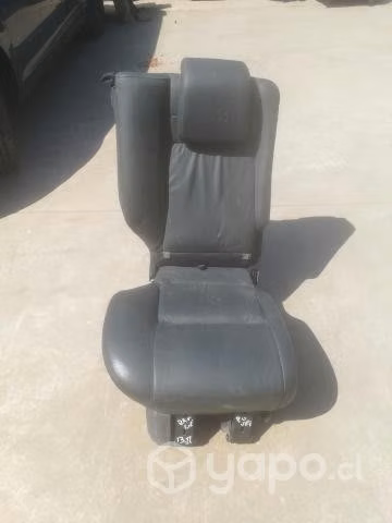 Asientos range rover trasero derecho (13.11)