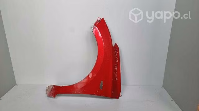 Tapabarro Hyundai i20 dmg la cisterna 02.22