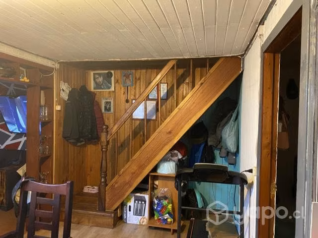Hermosa casa de 2 pisos