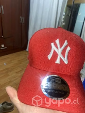 Gorro N. Y.