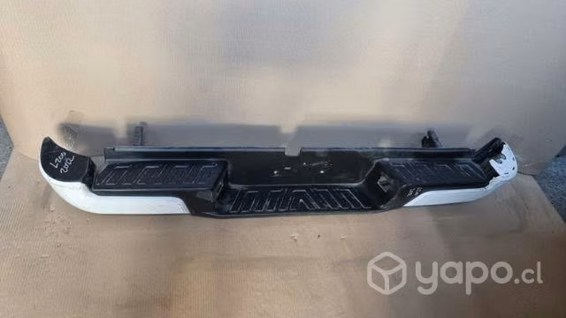 Parachoque trasero mitsubishi l200 2022 dmg la ci1