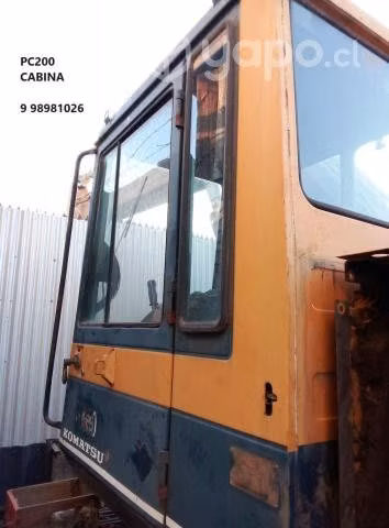 Cabina komatsu pc200