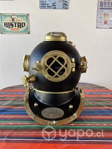Escafandra o casco de buceo