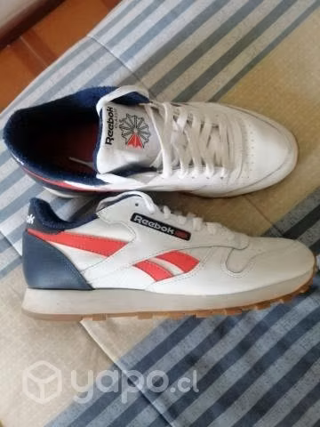 Zapatillas Reebok casi nuevas
