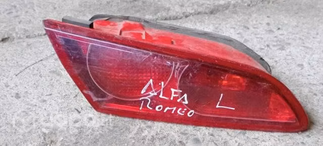 Foco izquierdo de portalon alfa romeo