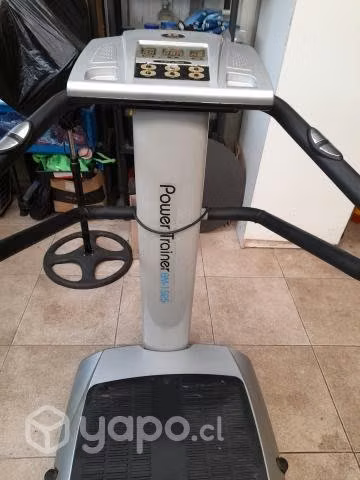 Bicicleta spinning y plataforma vibratori