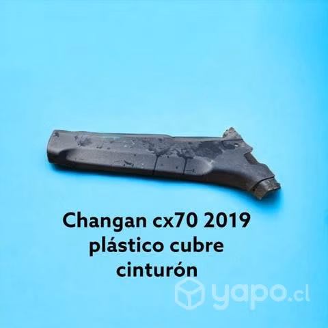 Plástico cubre cinturón Changan cx70 2019