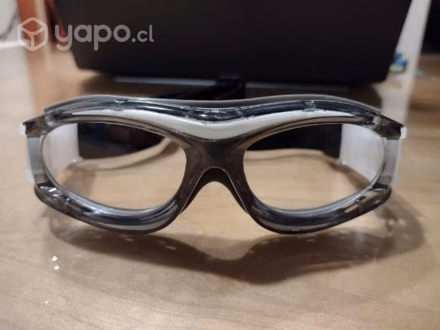 Lentes ópticos deportivos nuevos
