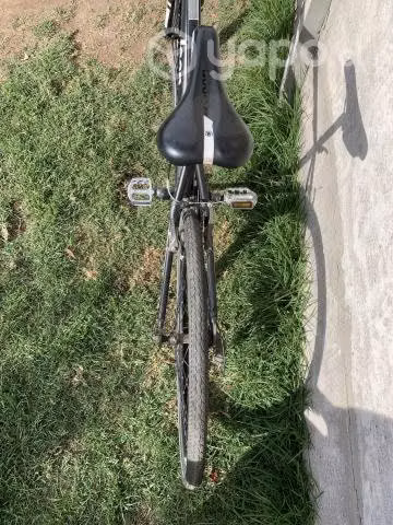 Bicicleta marca Jeep Nuptse