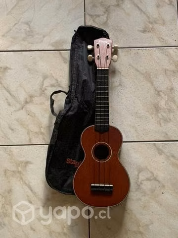 Ukelele marca stagg