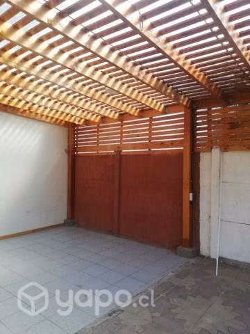 Casa esquina comercial amplio terreno