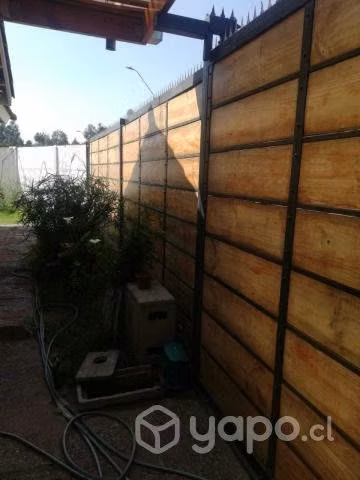 Casa esquina comercial amplio terreno