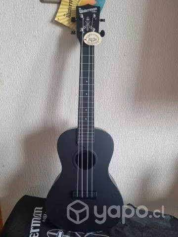 Ukelele waterman negro matte