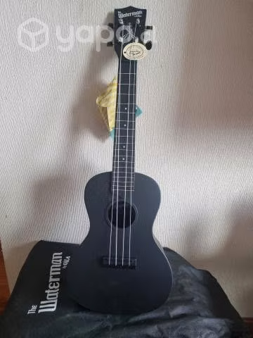 Ukelele waterman negro matte