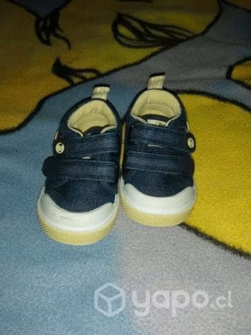 Lote de zapatillas niño