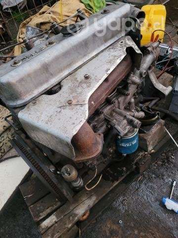 Motor diesel 3.5 Nissan. Fd35. - Imagen 3