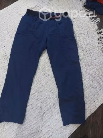 Trajes clínicos marca Cherokee , koi