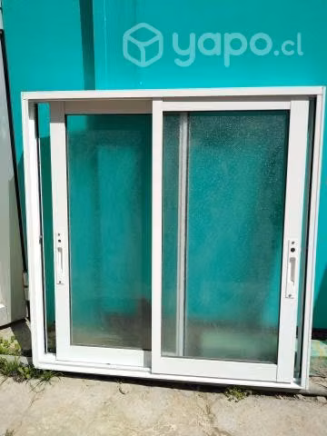 Ventana aluminio blanco