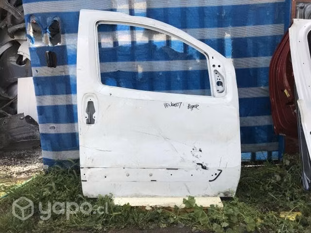 Puerta delantera derecha Peugeot Bipper