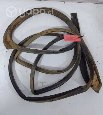 Goma Contor pta tra der (NP31019) Nissan NP300 201