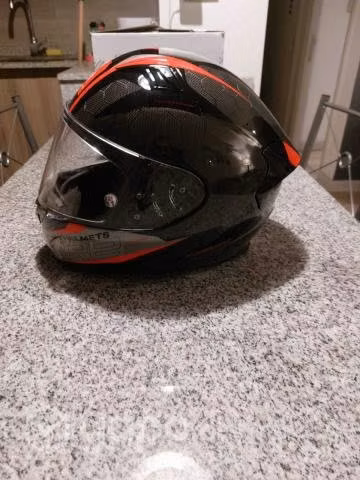 Casco carbono moto MT HELMETS, Nuevo
