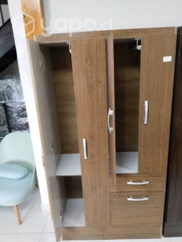 Clóset de 4 puertas - Imagen 2